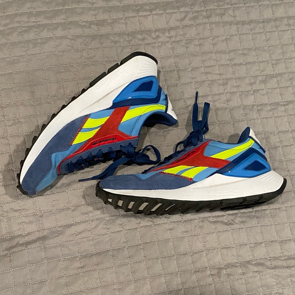 {Reebok} Classic Leather Legacy AZ Shoes - Picture 2 of 10